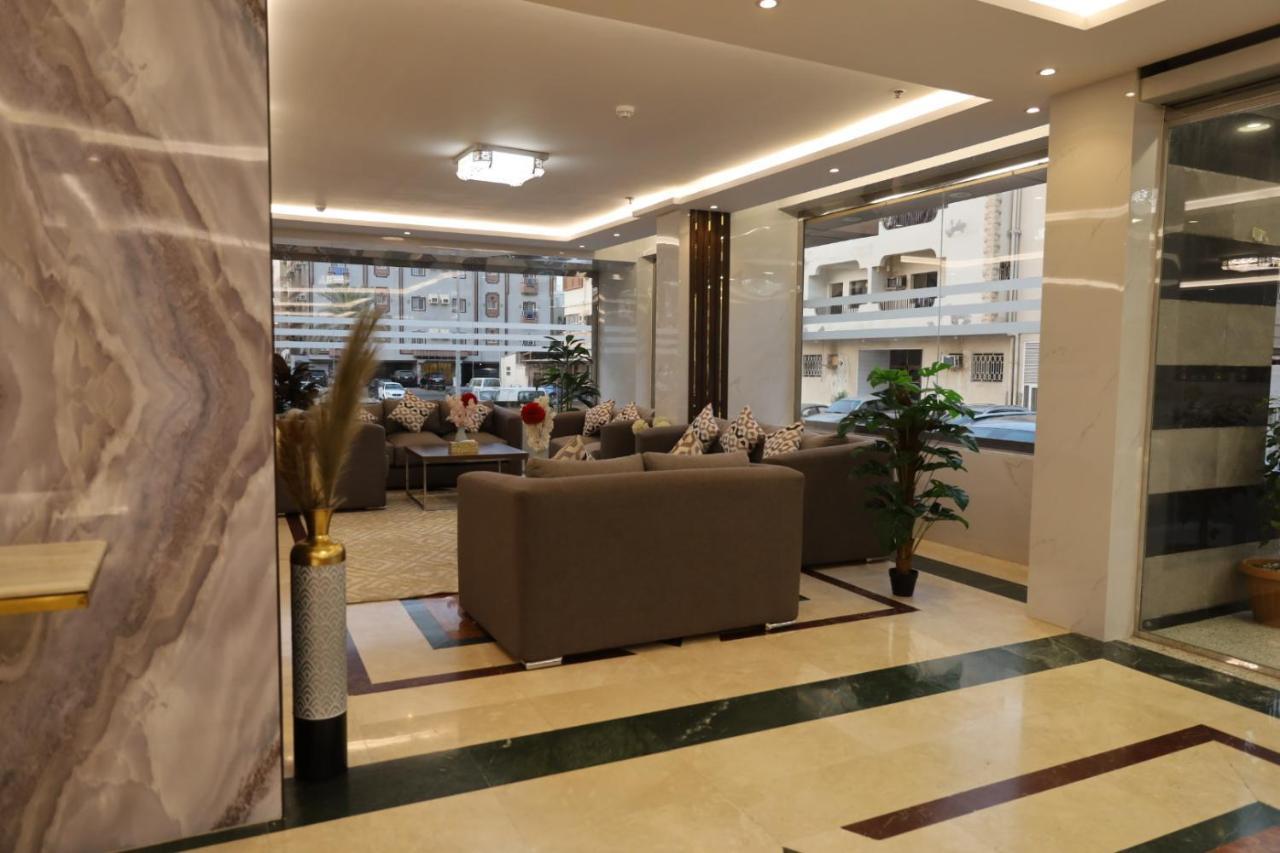 Aparthotel Gold Palace Serviced *