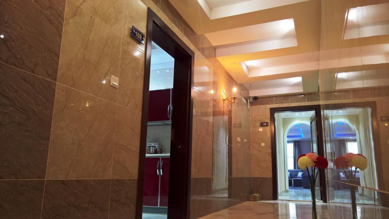 Gold Palace Serviced Aparthotel *